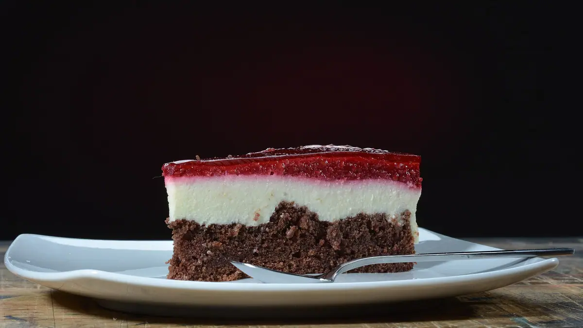 Cake Box – eggless cake shop in Newland, Hull